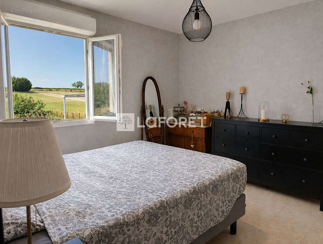 Maison de plain pied avec vue dégagée 4 chambres 120 m2 - photo 8
