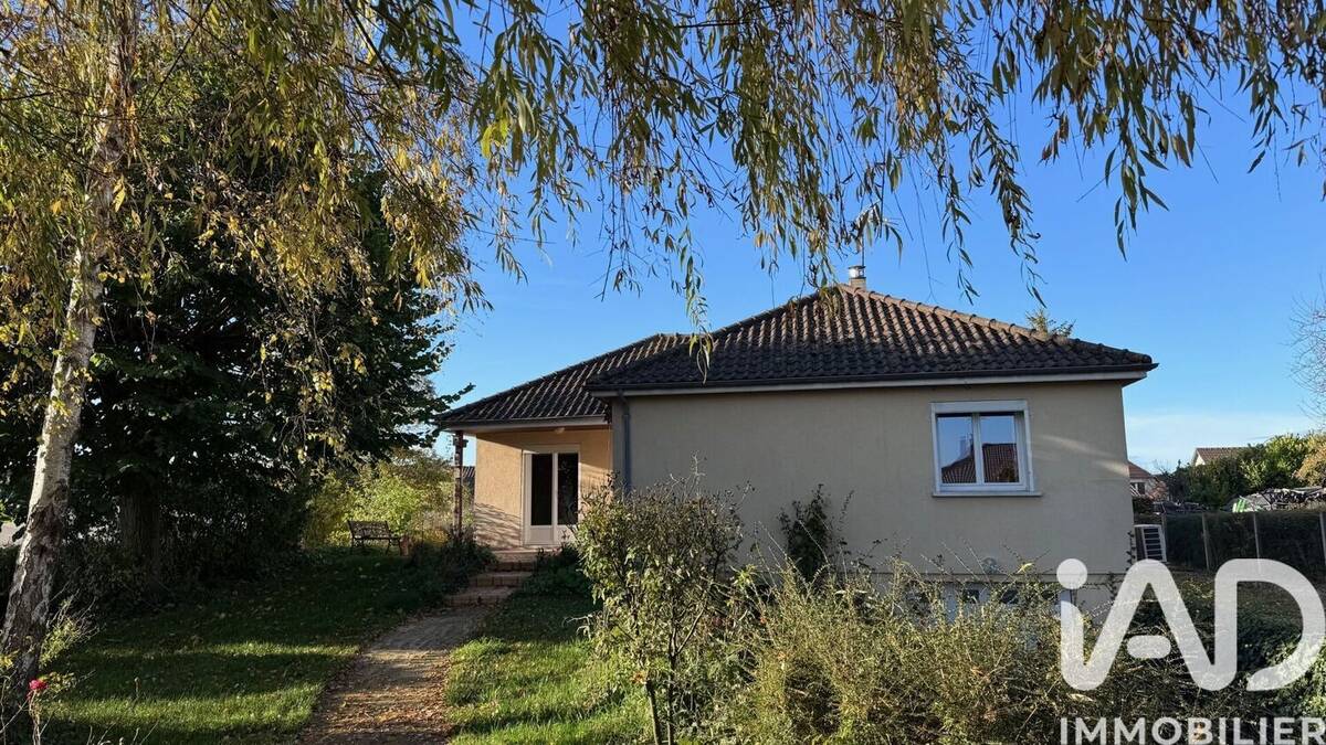 Photo 1 - Maison à MAIZIERES-LA-GRANDE-PAROISSE