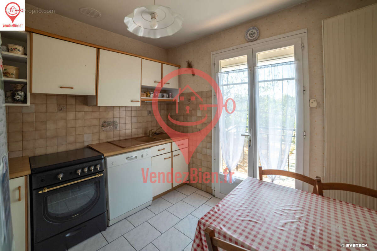 Maison 70 m2 sur sous-sol - Terrain 593 m2 - photo 4