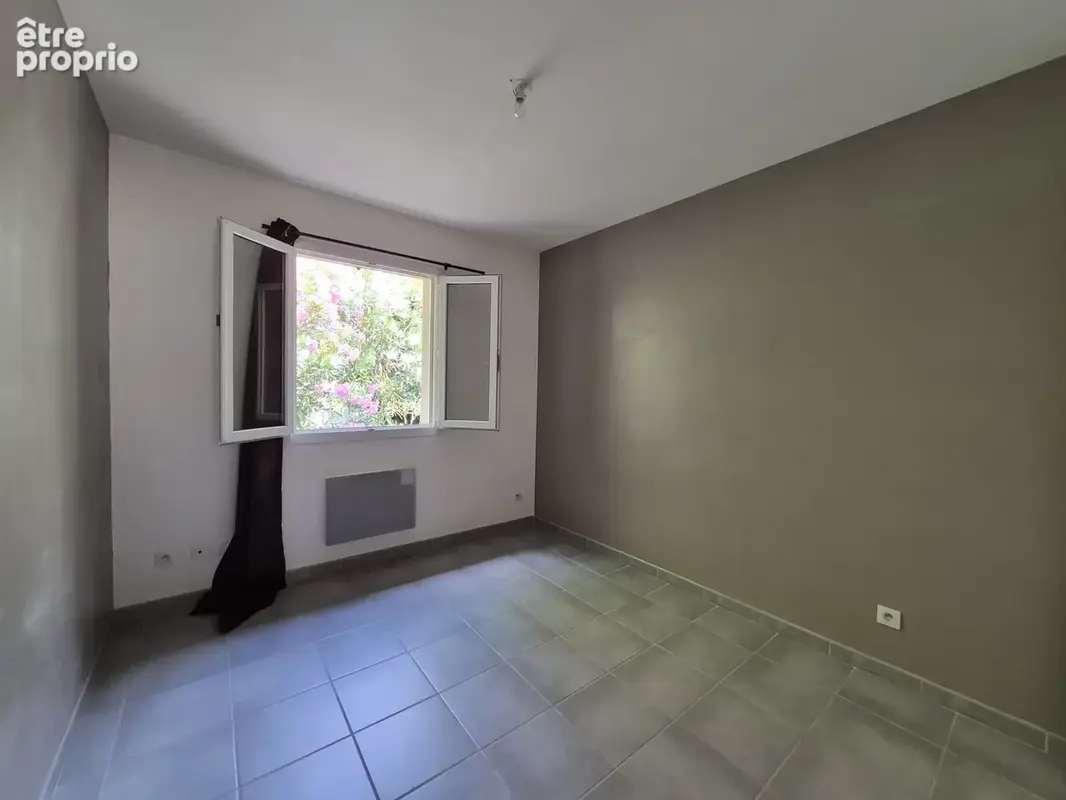 MAISON T4 avec garage parking, proche ramparts - photo 8