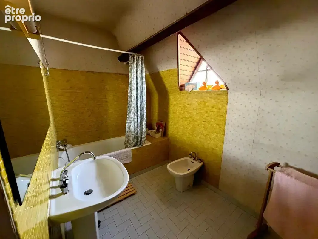 Pontoise – Maison familiale de 223 m², 6 chambres - photo 13