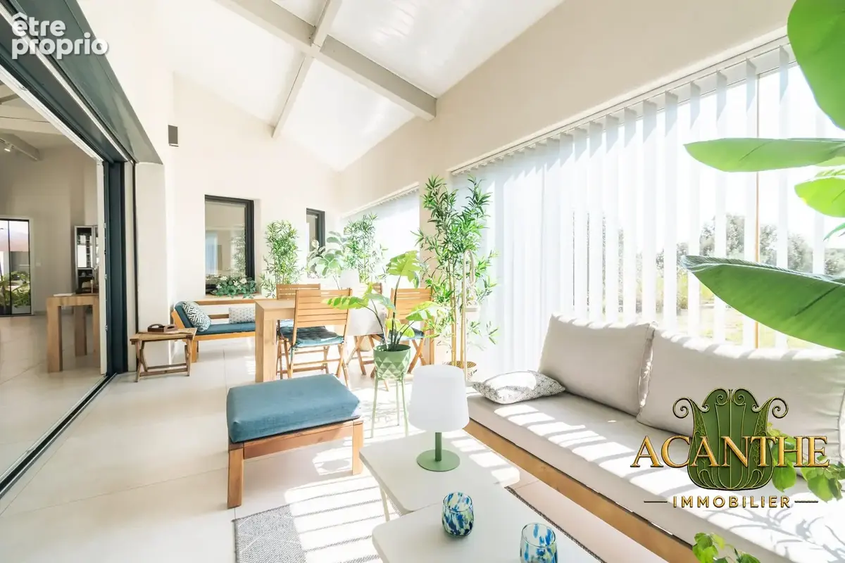 Maison 7 pièces 218 m² à vendre à Saint-Clement-De-Riviere (34980) - photo 8