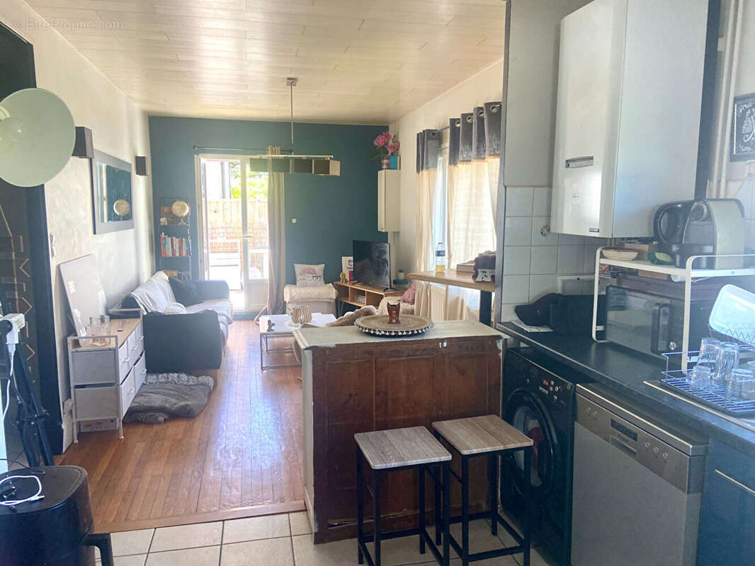 Appartement à RILLIEUX-LA-PAPE