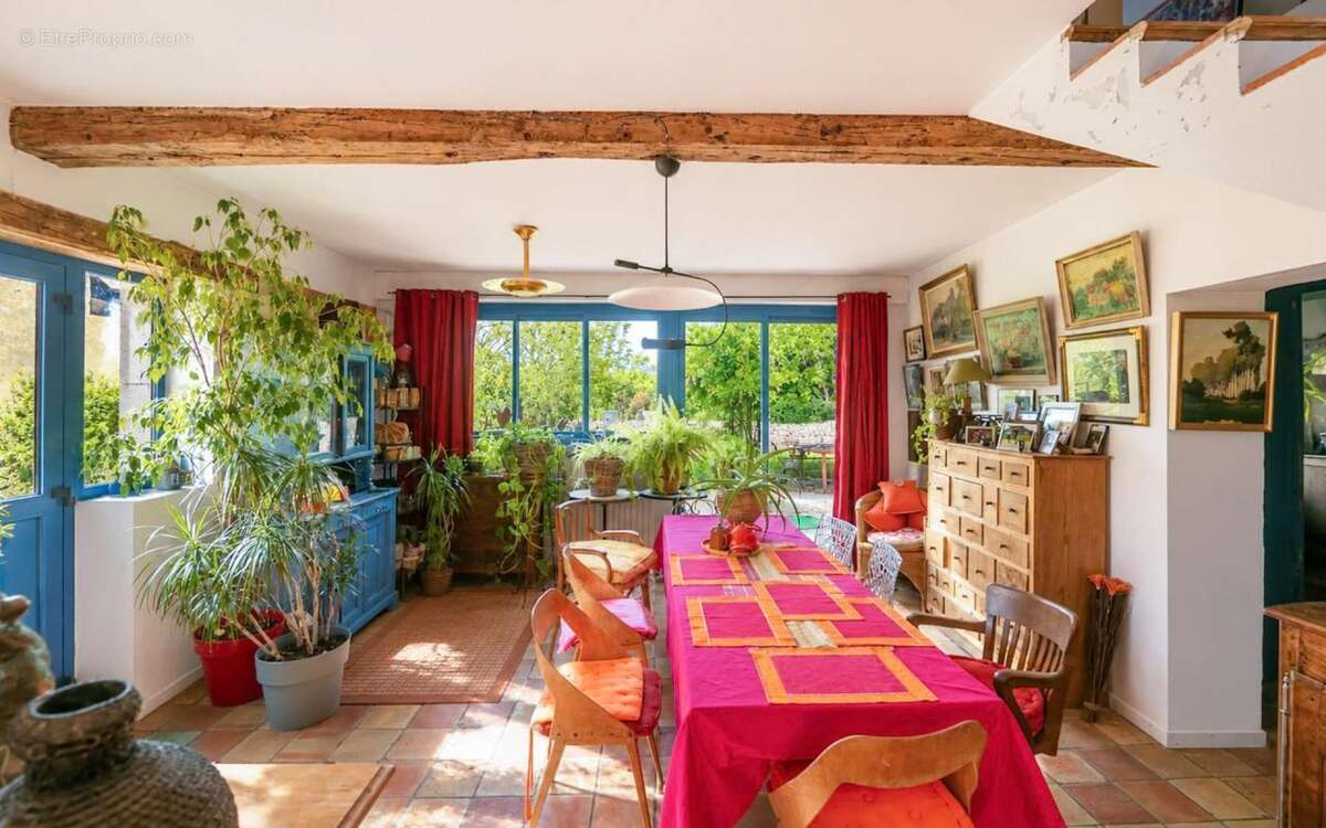 Maison à SAVIGNE-L'EVEQUE