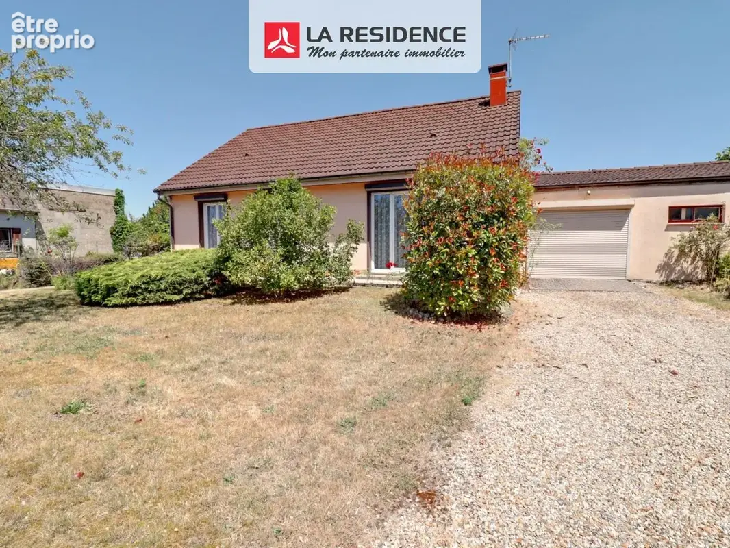 Maison 4 pièces 104 m² à vendre à Aubigny-Sur-Nere (18700) - photo 3