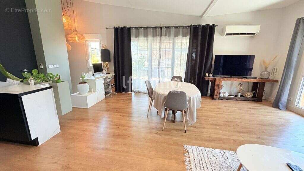 Appartement T4 duplex 2 terrasses de 37 m² et garage fermé - photo 21
