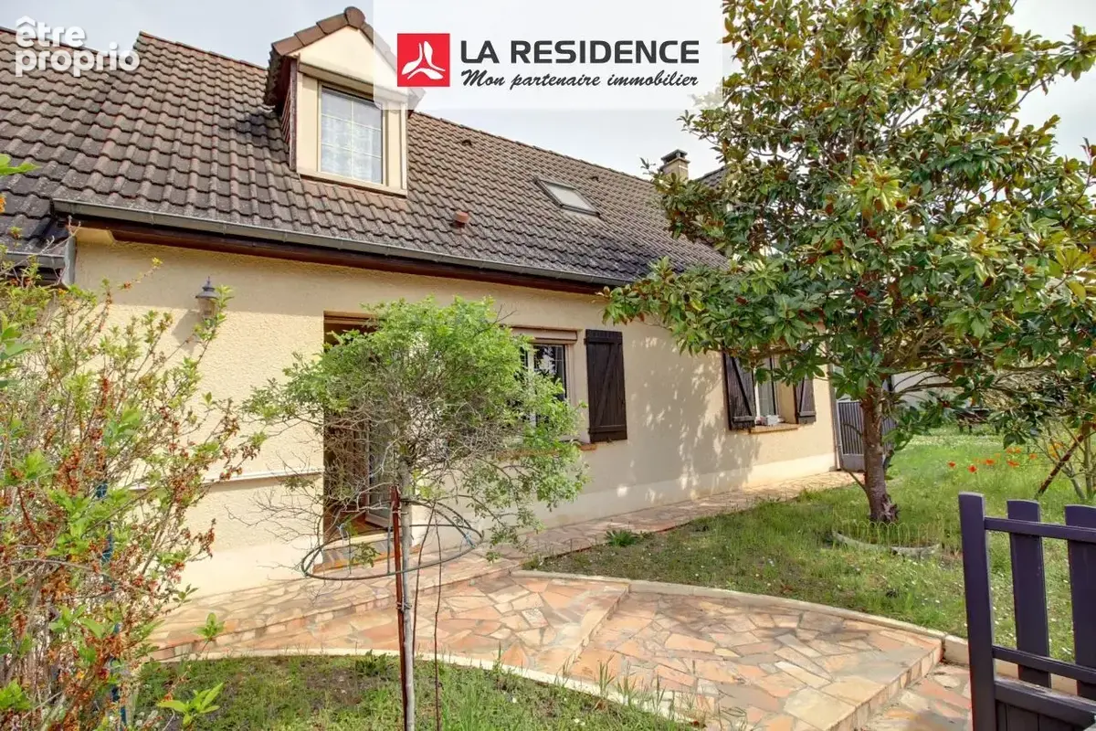 Maison 123 m² à Les Mureaux  - photo 1