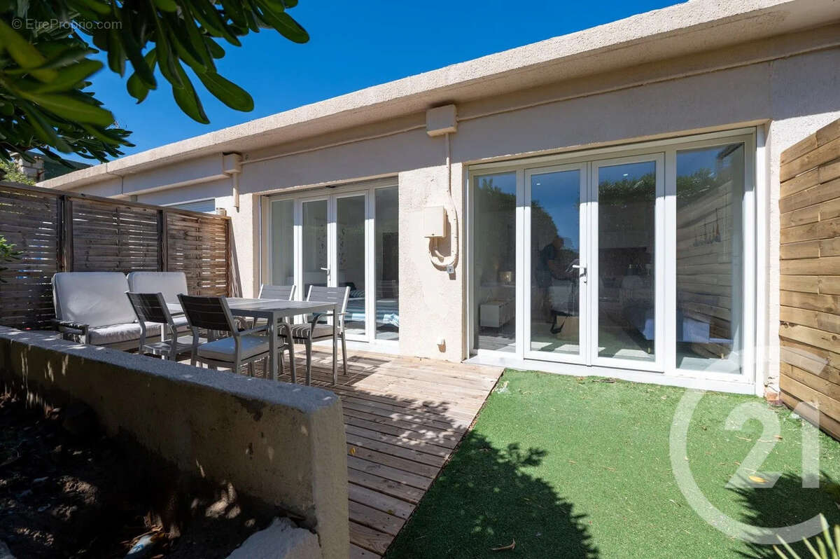 Appartement à LE LAVANDOU