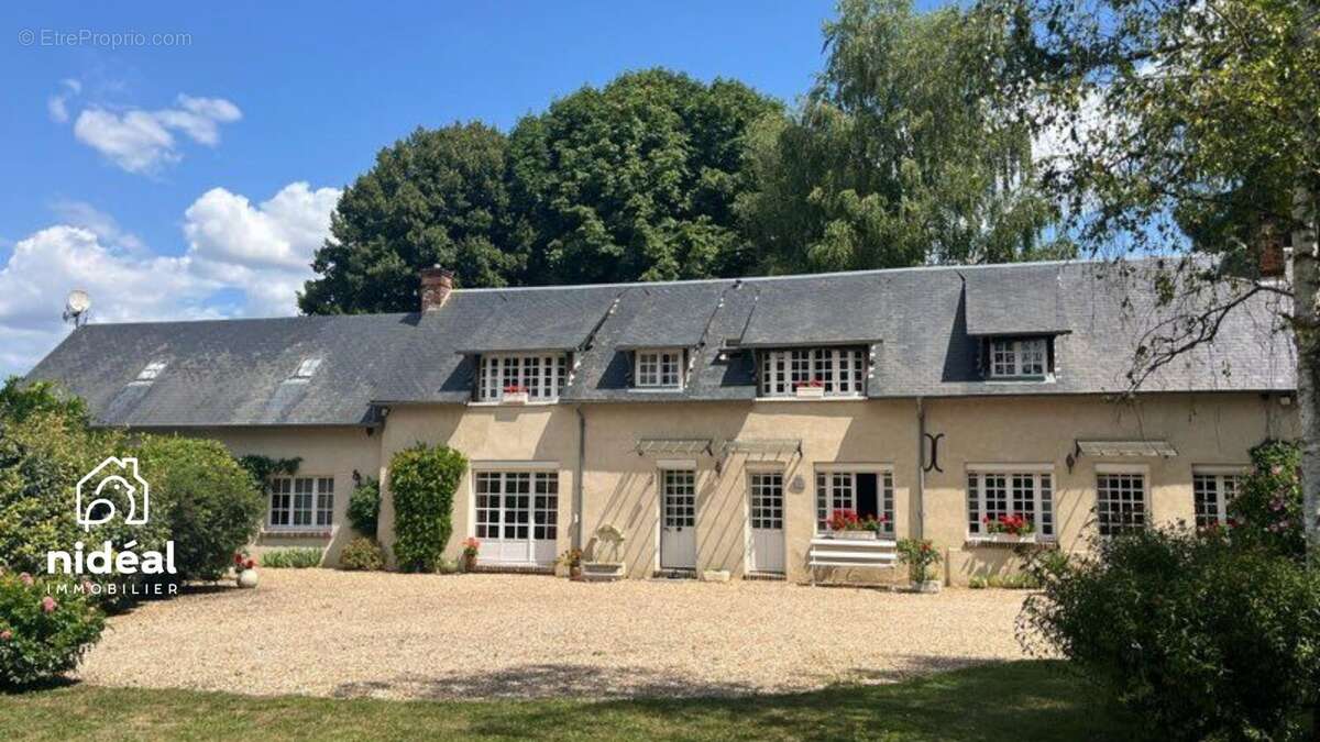 Maison 162 m² à Autheuil-Authouillet  - photo 2