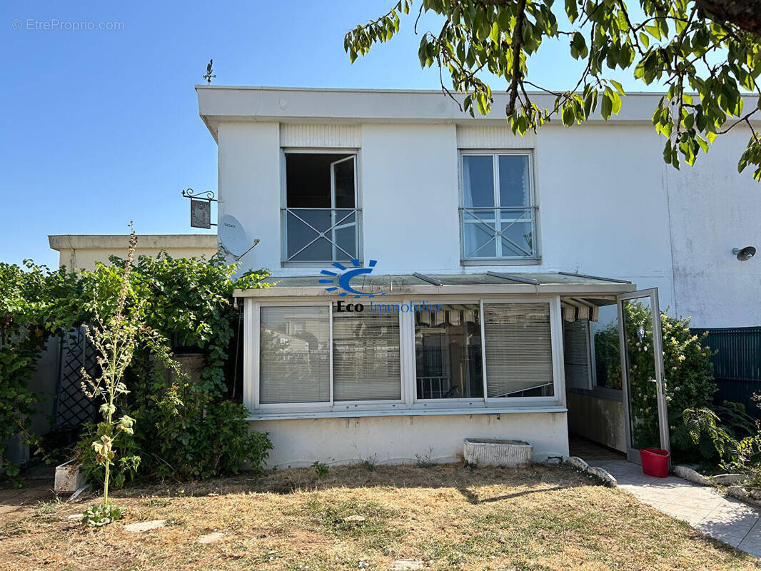 Maison à LA ROCHELLE