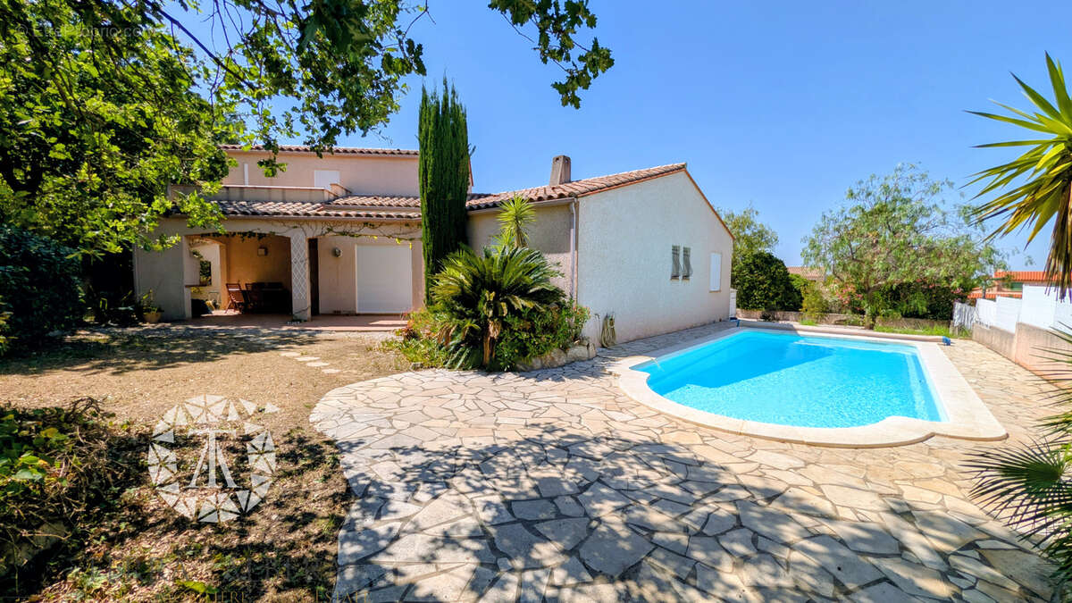 Exclusivité terra albera -  magnifique villa avec piscine aux pieds des albères - photo 18