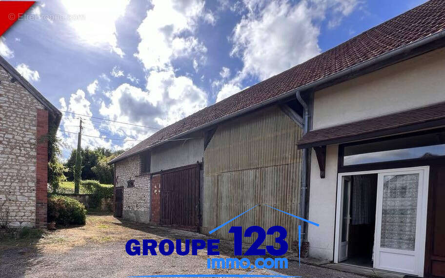 Maison à MERRY-LA-VALLEE