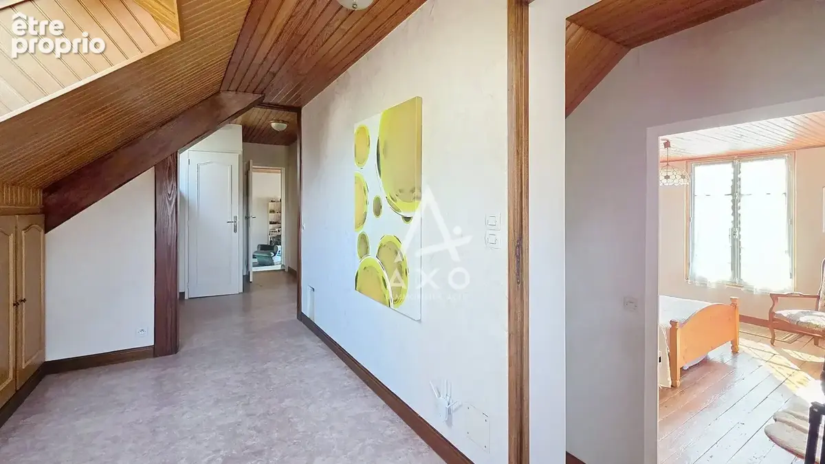 A VENDRE à CEPOY  Vaste maison de caractère, 5 chambres et nombreuses dépendances - photo 13