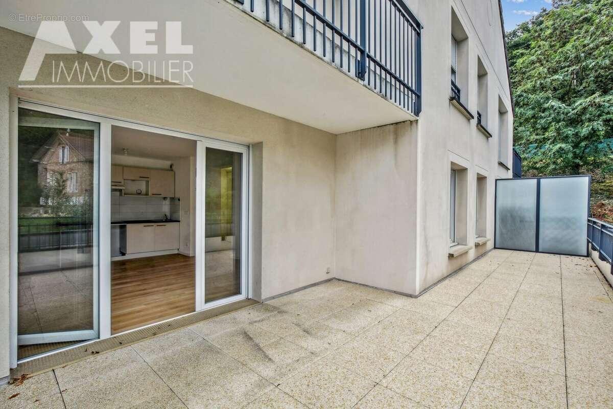 Appartement à ELANCOURT