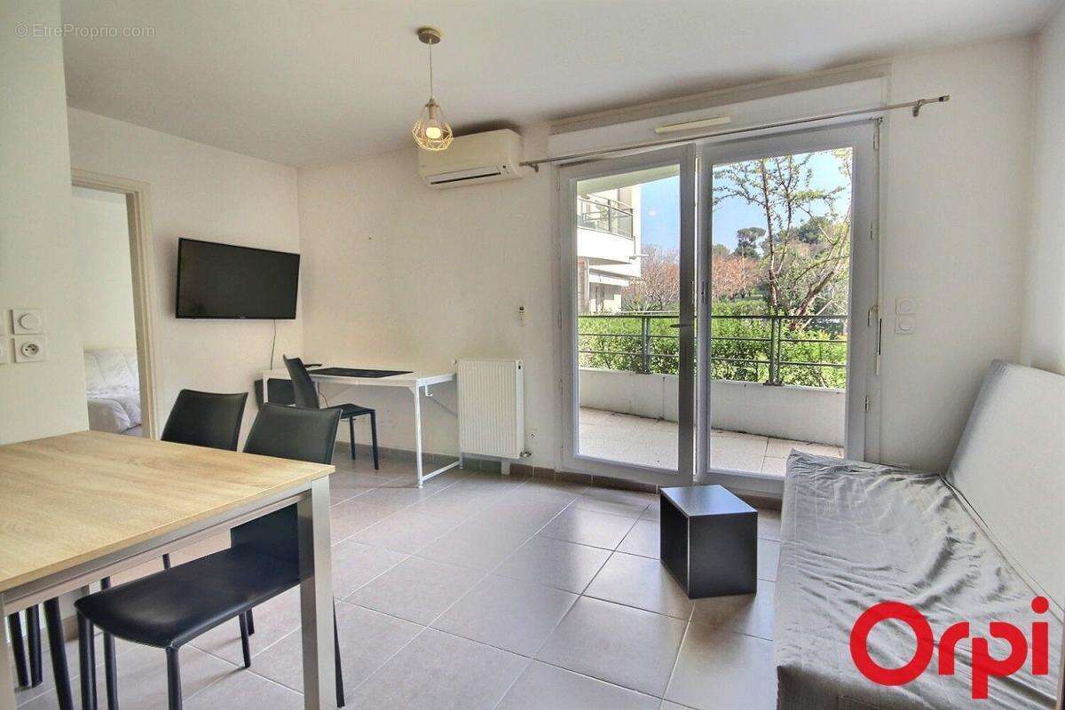 Appartement à MARSEILLE-12E