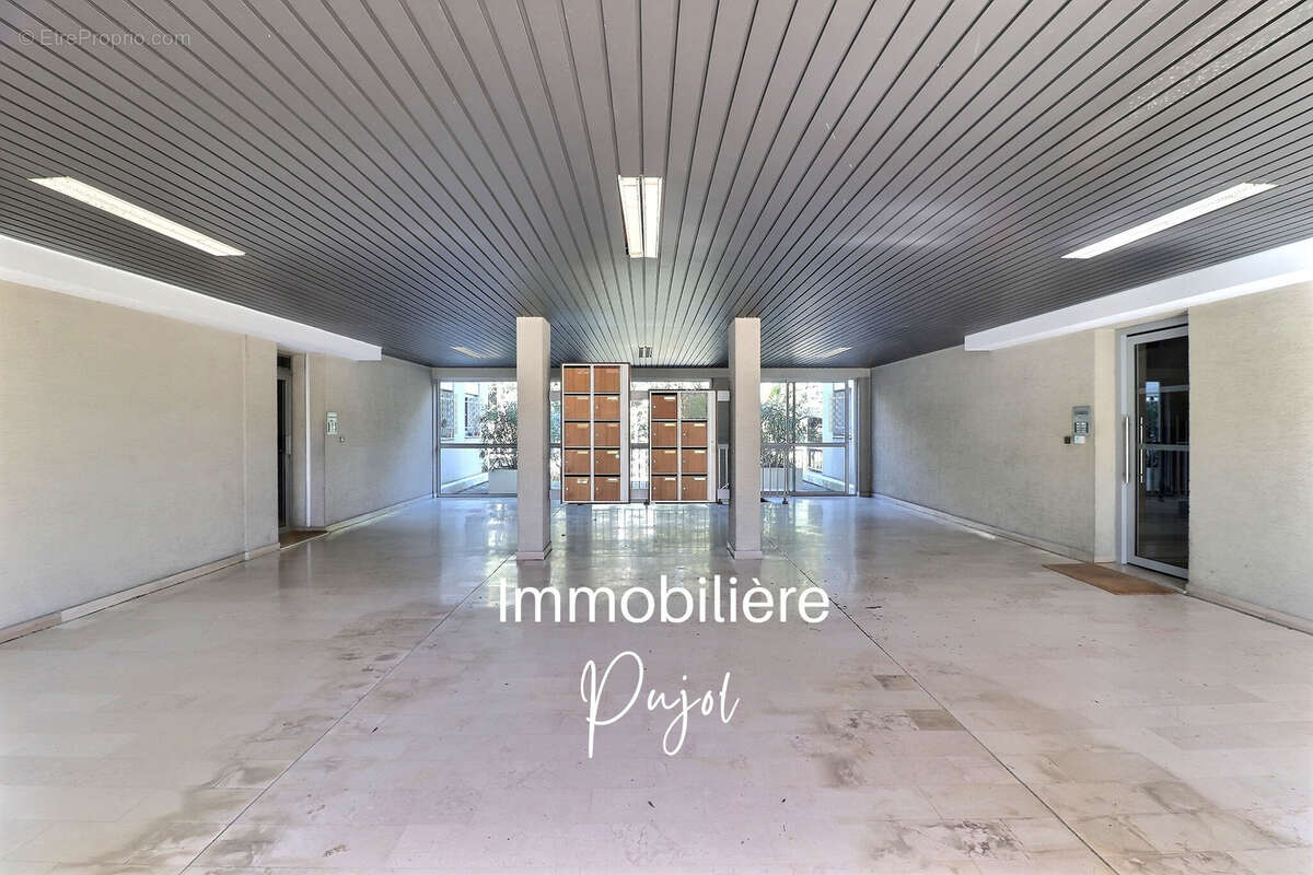 Appartement à MARSEILLE-12E