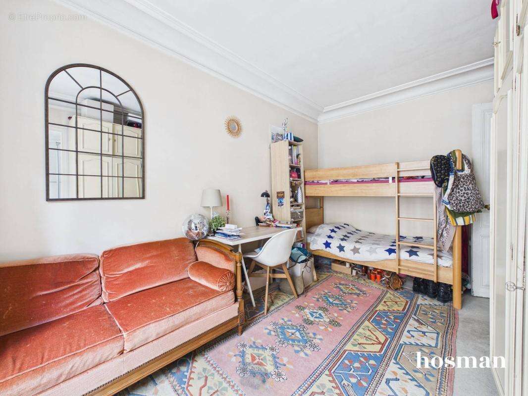 Appartement 4 pièces, 2 chambres de 82 m² avec double séjour traversant - Rue Mizon, Paris 15ème - photo 6