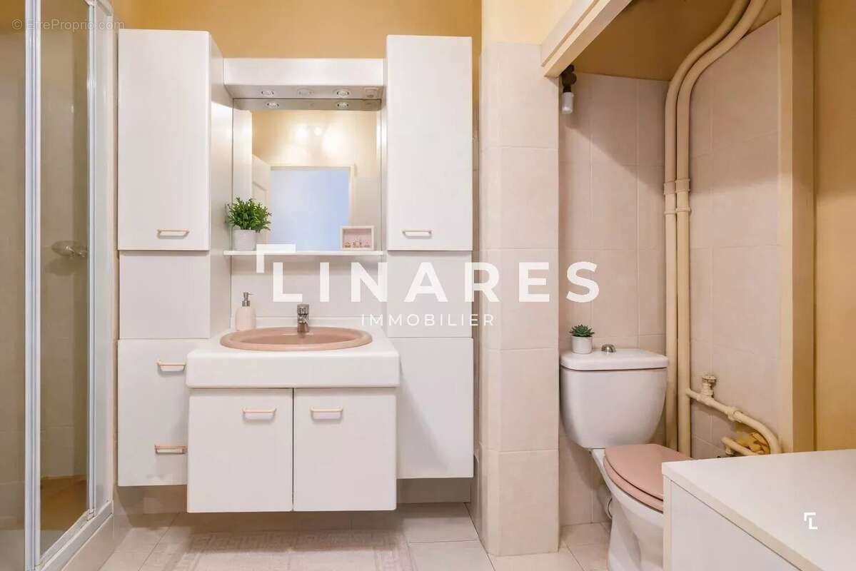 Appartement à MARSEILLE-7E