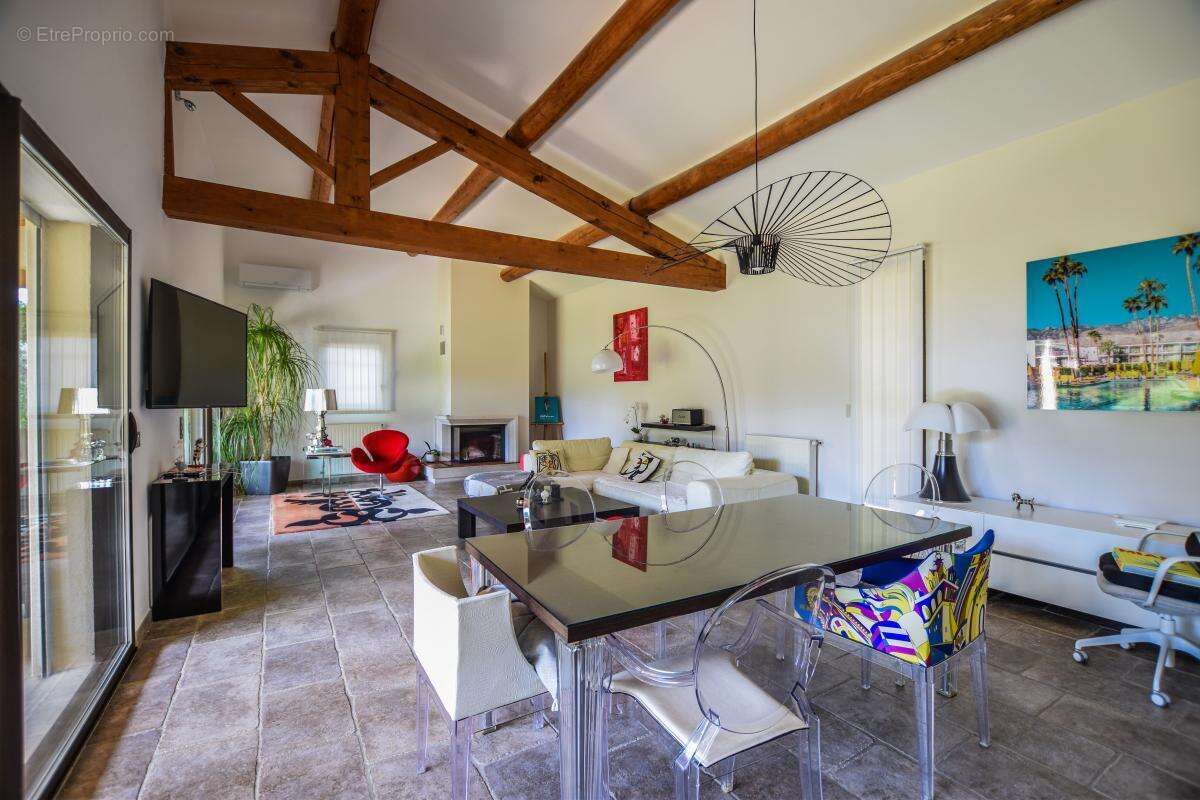 Maison à SAZE