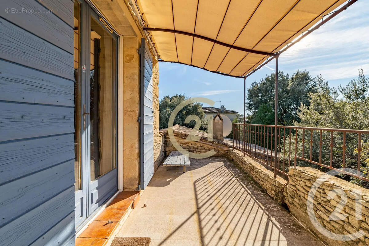 Maison à CASTILLON-DU-GARD