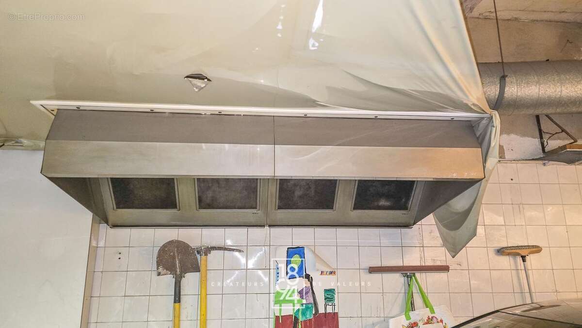 Commerce à MARSEILLE-6E