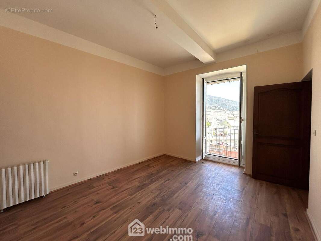 Chambre de 15 m2 vue mer - Appartement à SAN-MARTINO-DI-LOTA