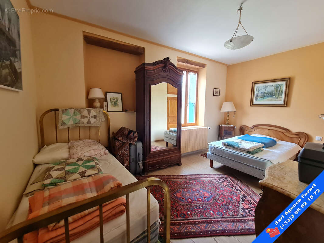 Maison à BELLECHAUME