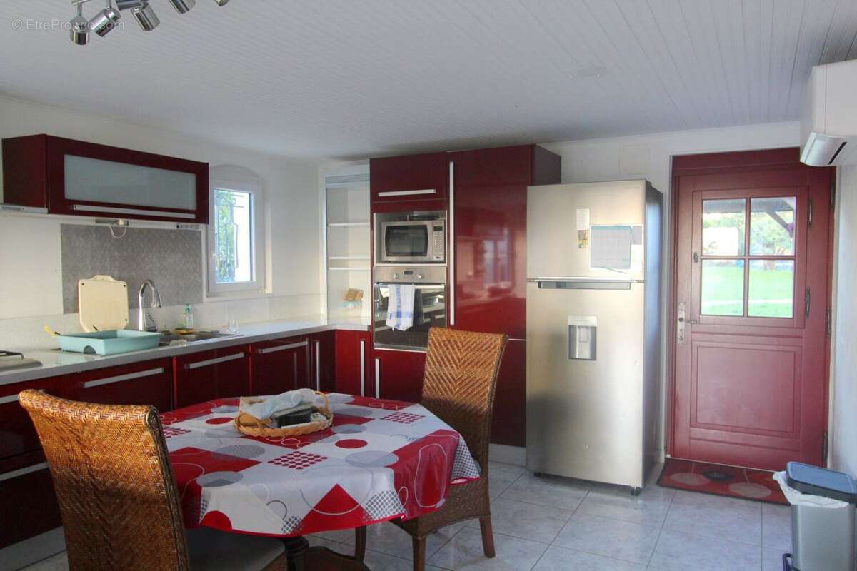 Maison à SAINT-MICHEL-EN-L&#039;HERM