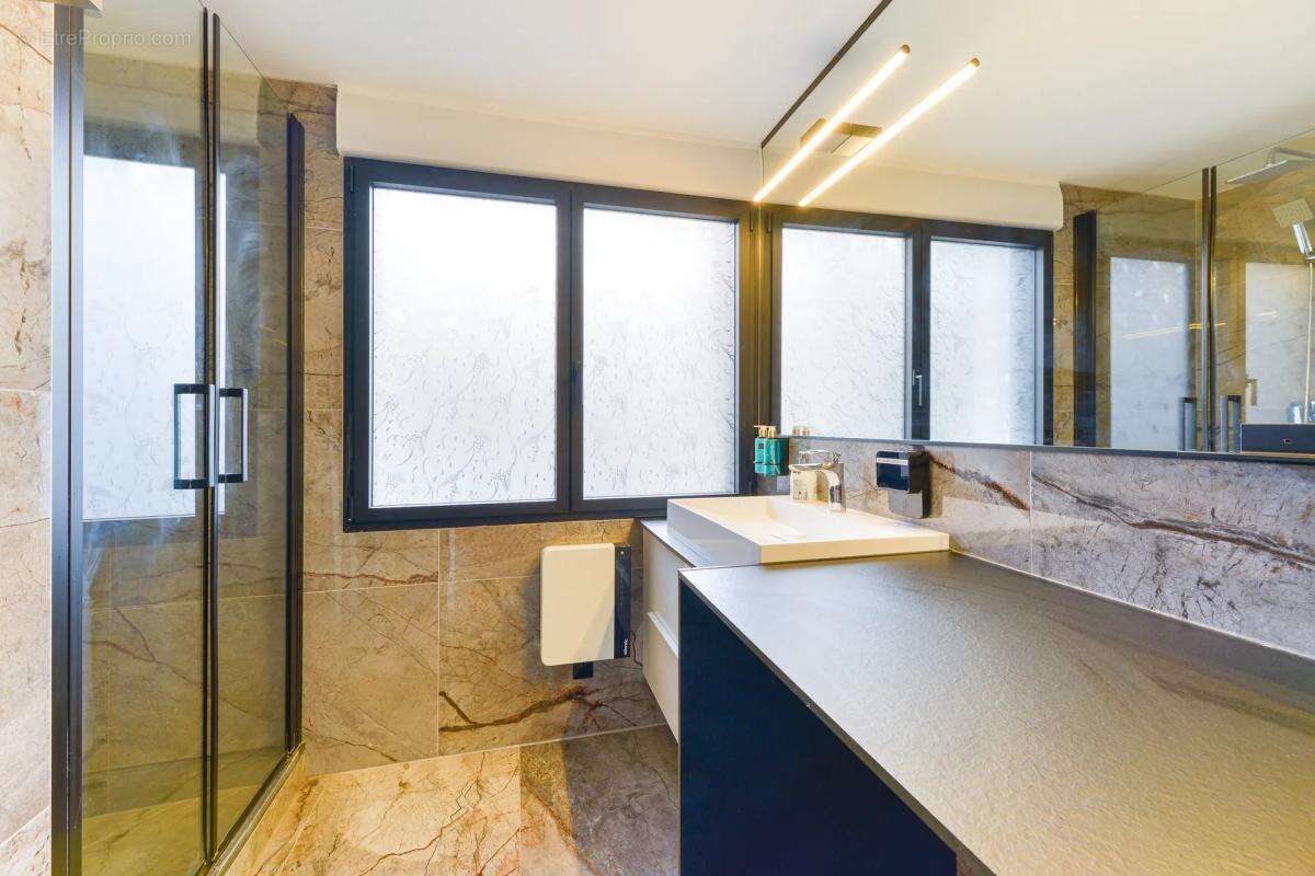 Maison à BASSE-GOULAINE