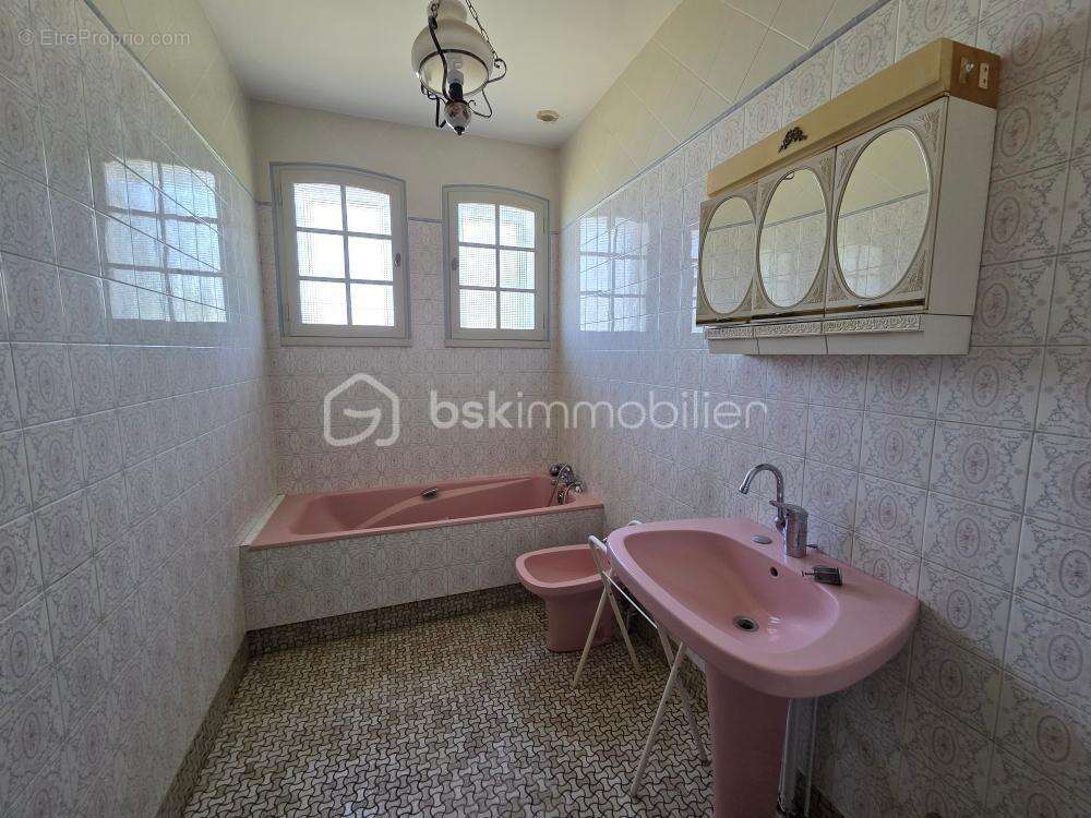 Maison 8 pièces 216m2 - photo 13