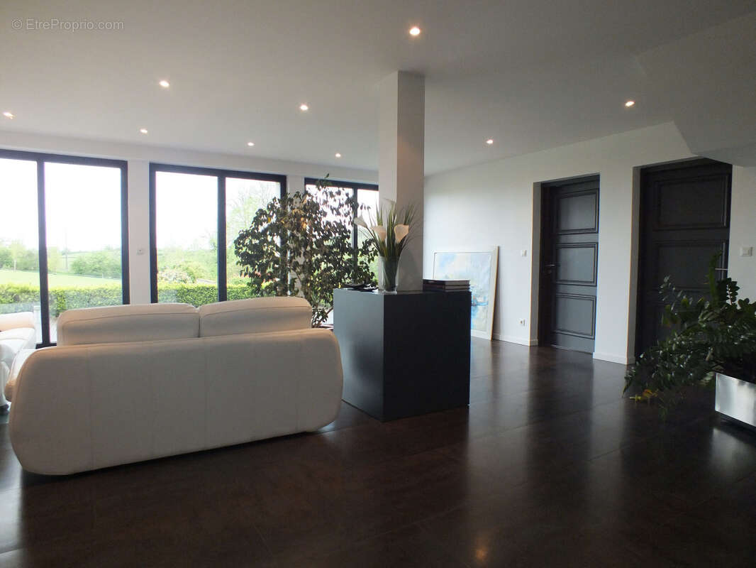 Propriété à vendre 17 pièces proche de SEMUR EN AUXOIS (21) - photo 47