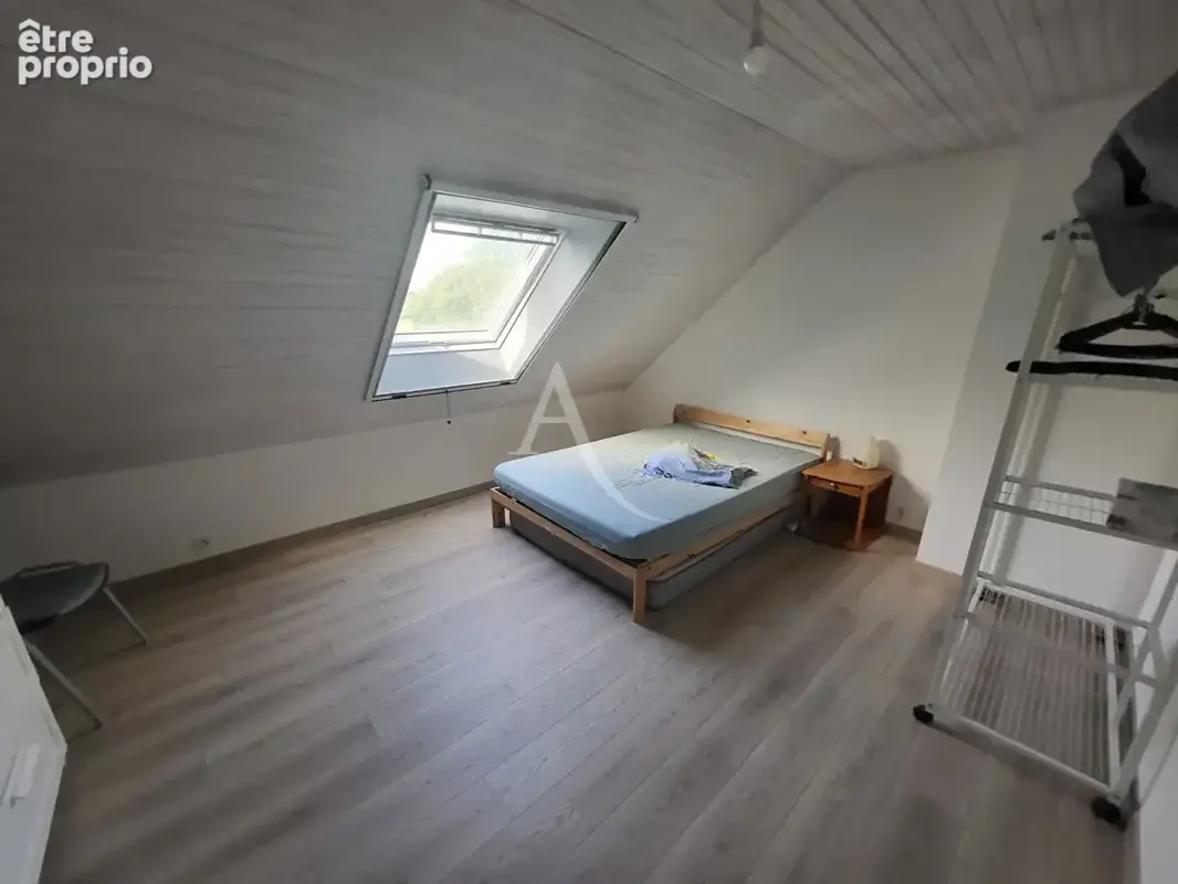 Maison  8 pièce(s)- 180m² - photo 7