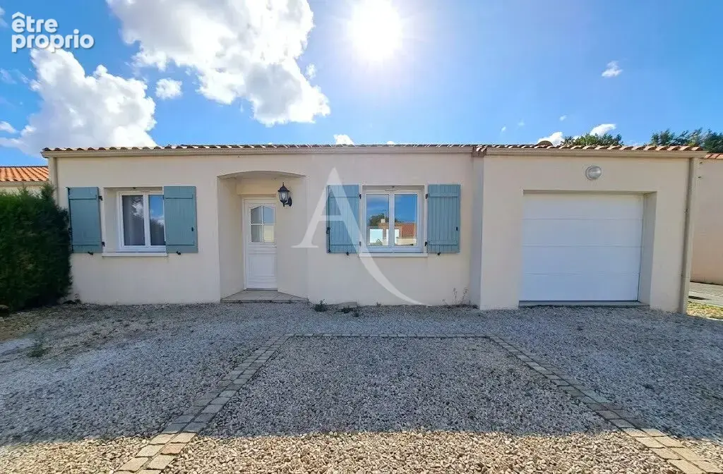 Photo Maison à Vendrennes au prix de 168 000€