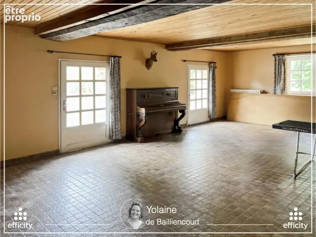 Maison 323 m² à Chailland  - photo 20