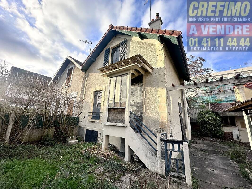 Maison à ASNIERES-SUR-SEINE