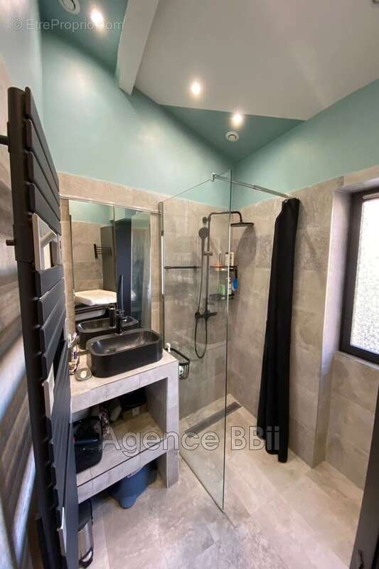 Maison à LA TRINITE