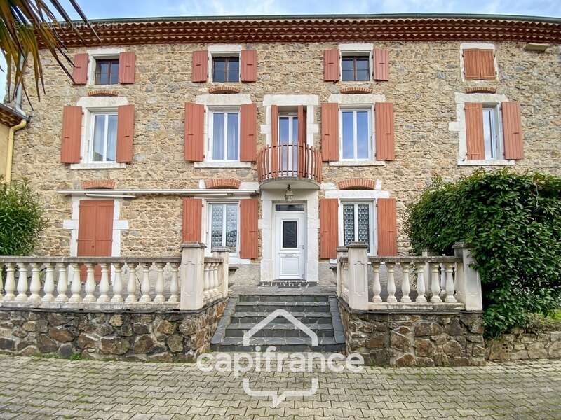 Maison à SARRAS