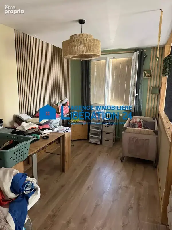 Maison familiale de 95 m² avec sous-sol complet et terrain à Beauzac ( 43590 ) - photo 5
