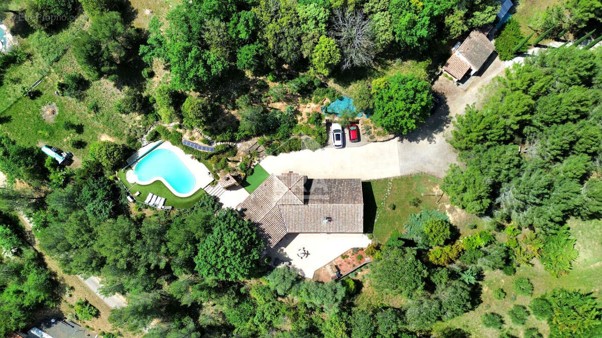 Maison à LA DIGNE-D'AMONT