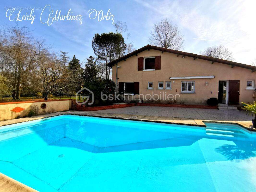 Maison à AIRE-SUR-L'ADOUR