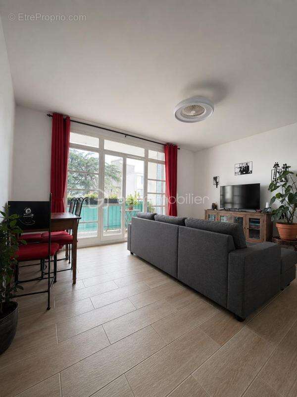T3 dans résidence arborée avec balcon - photo 2