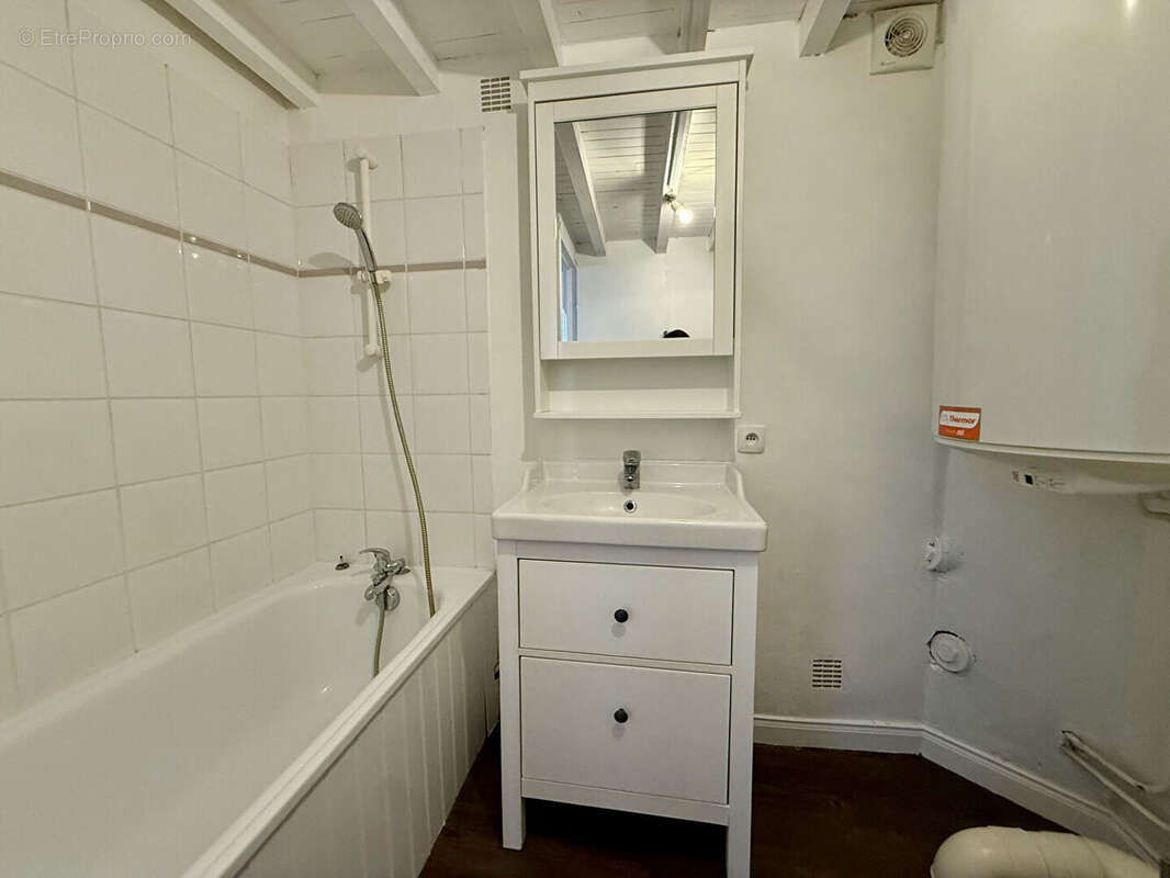 Charme de l'ancien en plein coeur de Tours -Appartement 2 pièces - photo 5
