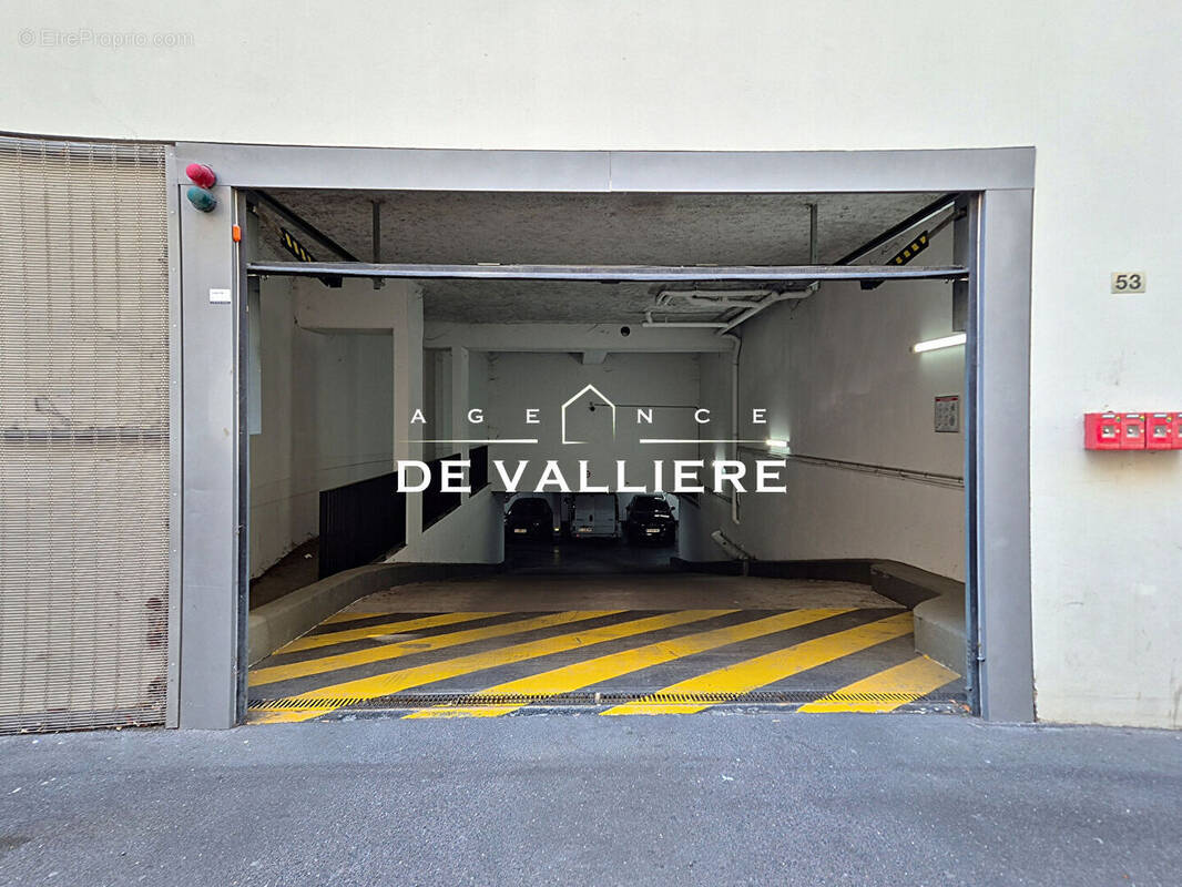 Parking à NANTERRE