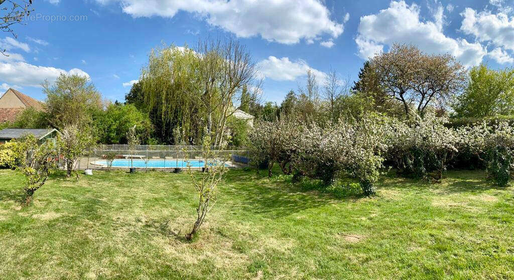 Maison à NOGENT-LE-ROI