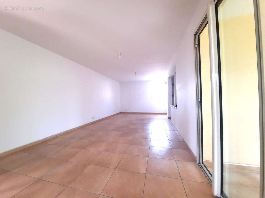 Appartement à SAINT-BENOIT