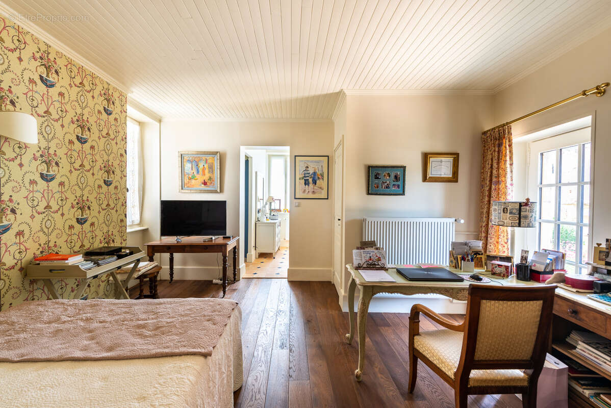 Maison à CORMATIN