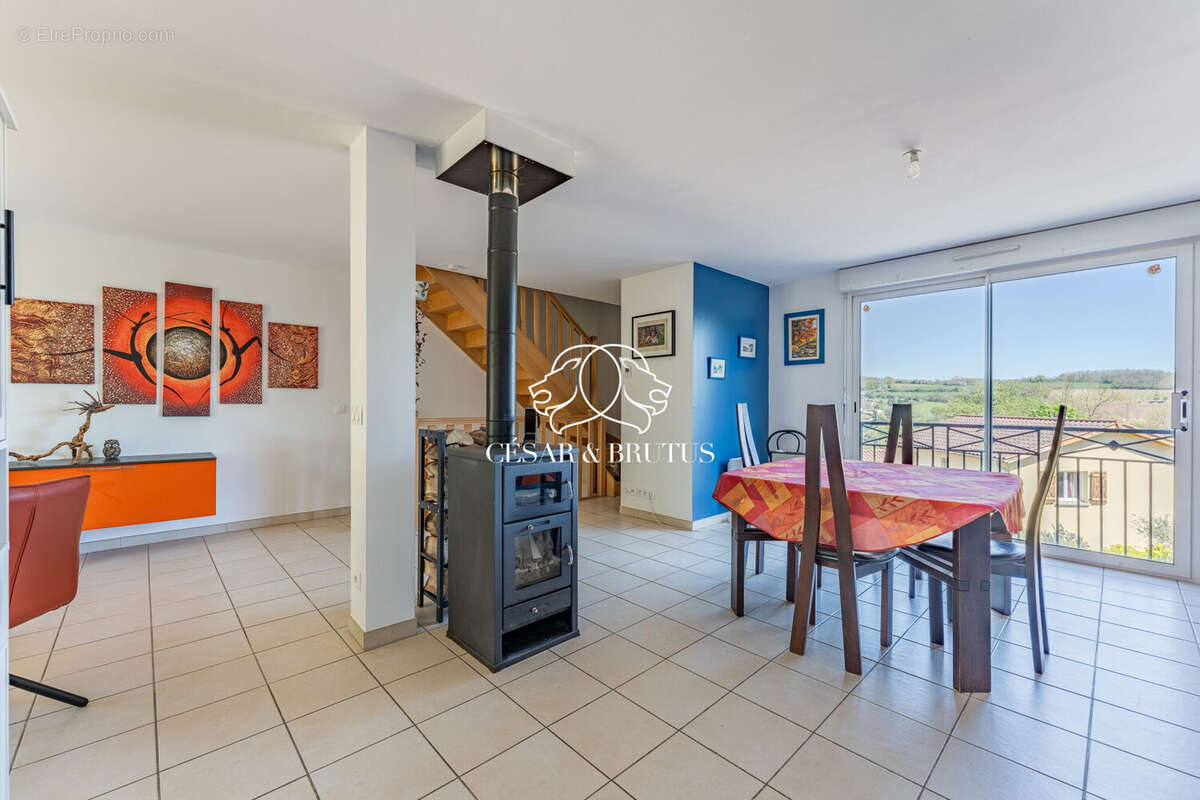 Maison 104 m² à Vienne  - photo 9