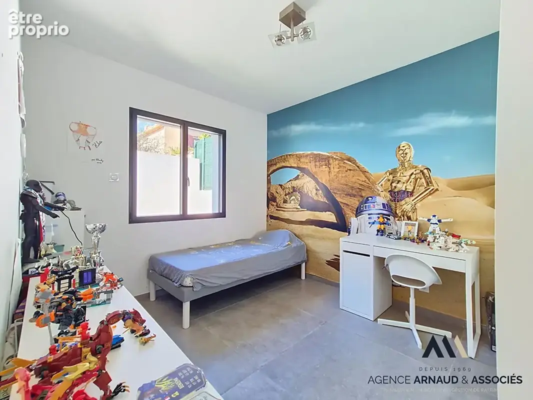 Saint-cyr-sur-mer - superbe maison contemporaine de plain-pied de 132 m² avec piscine - photo 10