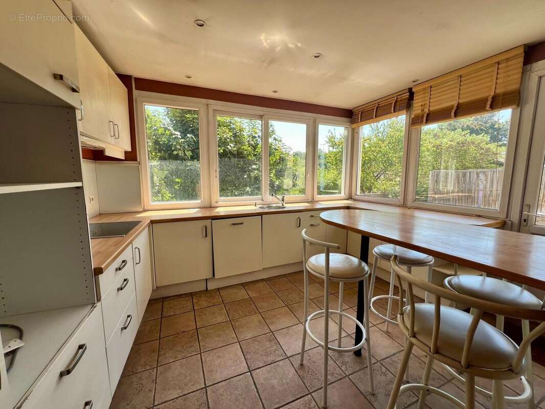 Photo 2 - Maison à CARBON-BLANC