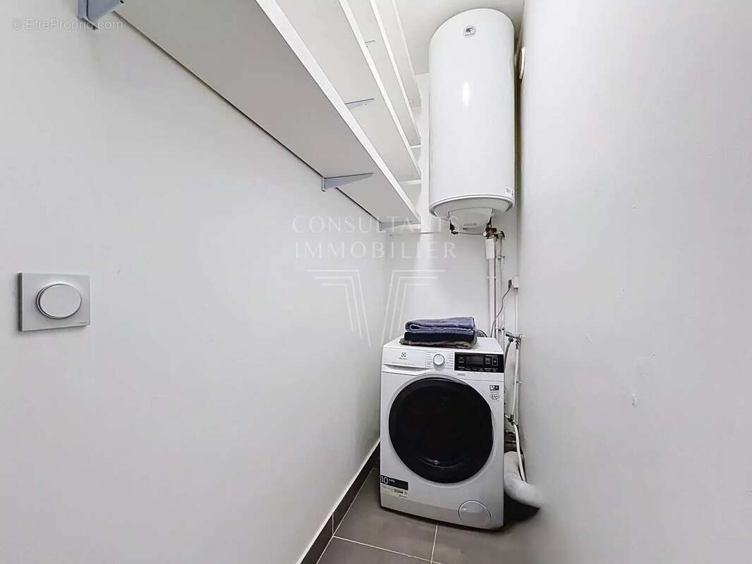Appartement à PARIS-9E